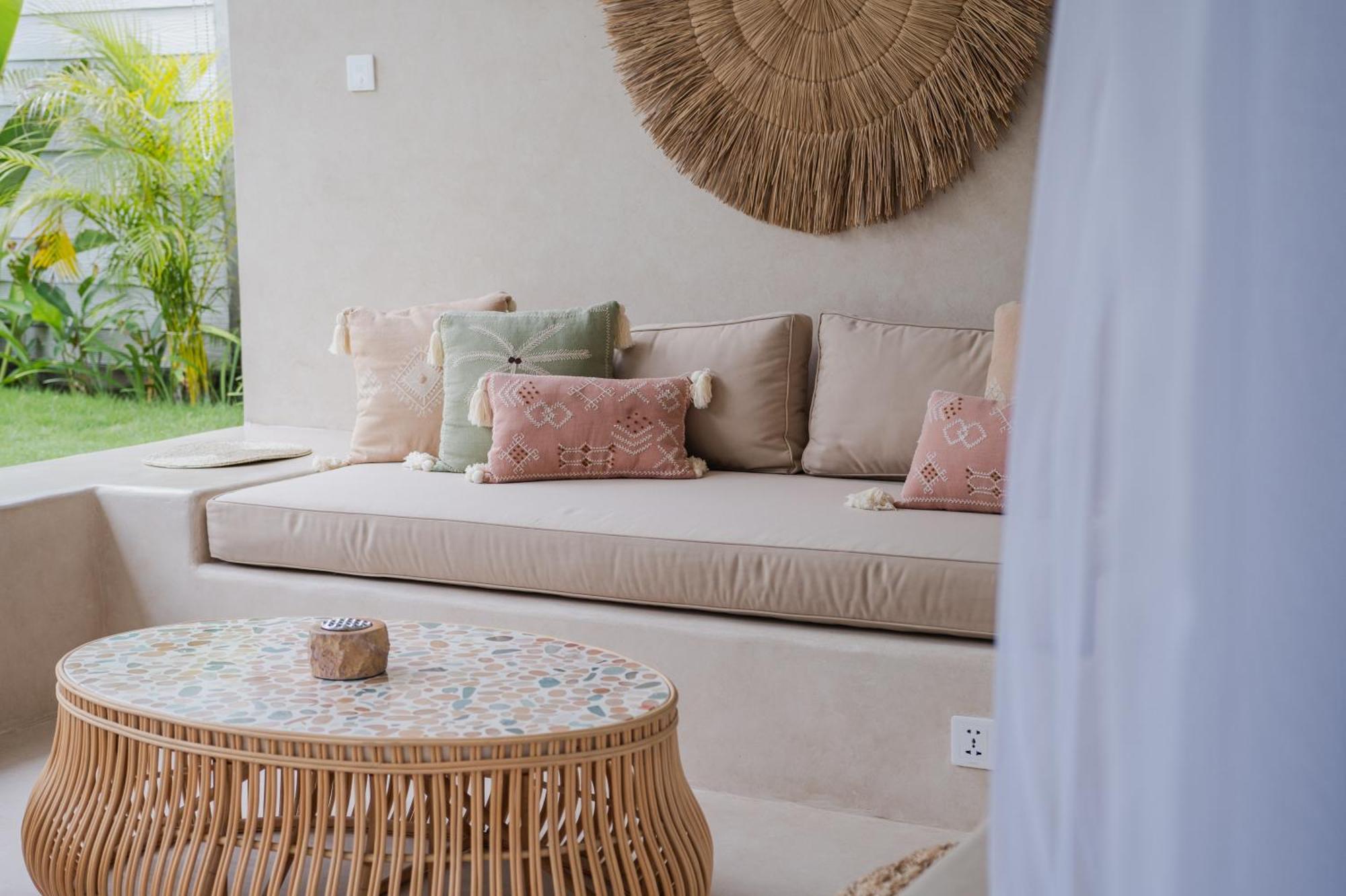Gili Boho Villas - Aesthetic Private Pool Villas Гили Траванган Экстерьер фото
