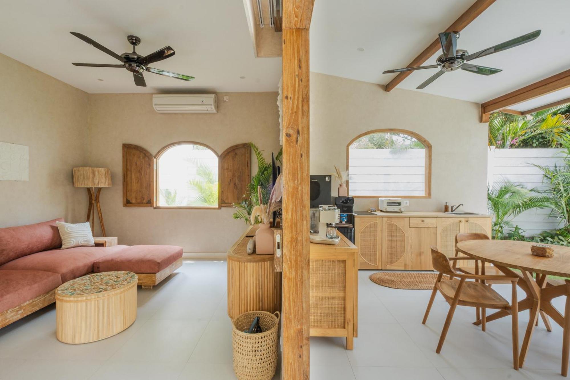 Gili Boho Villas - Aesthetic Private Pool Villas Гили Траванган Экстерьер фото